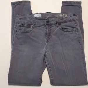 Gap Women’s Gray Jean Jeggings